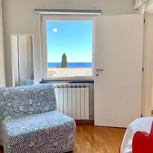 Appartamento Casaviva - Lovely Seaview Trilo In Nervi, Genova