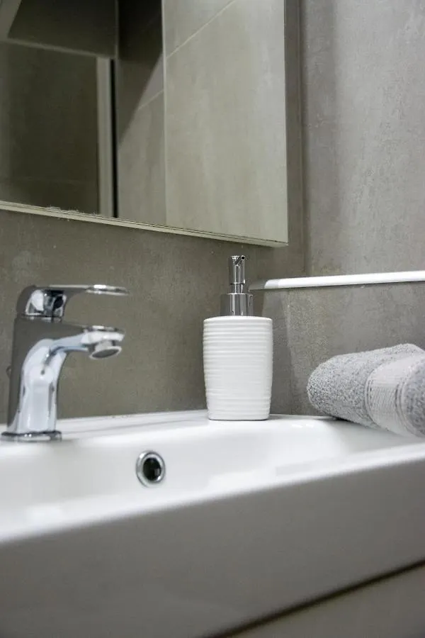Bocca Di Lupo Apartment Genoa