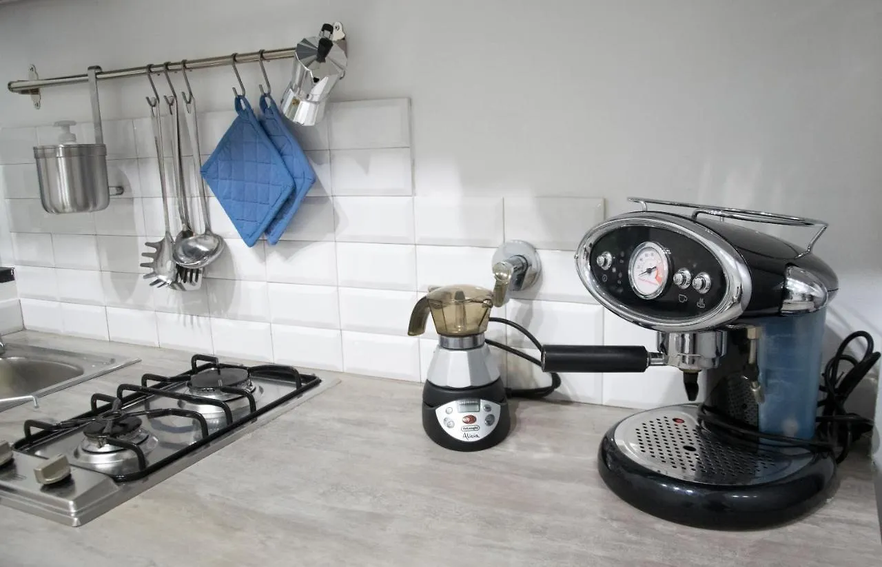 Bocca Di Lupo Apartment Genoa